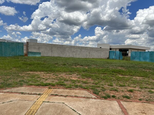 Terreno à venda - Condomínio Cyrela Estoril - 686 m² - Imagem 6