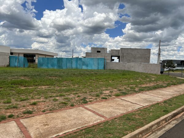 Terreno à venda - Condomínio Cyrela Estoril - 686 m² - Imagem 7