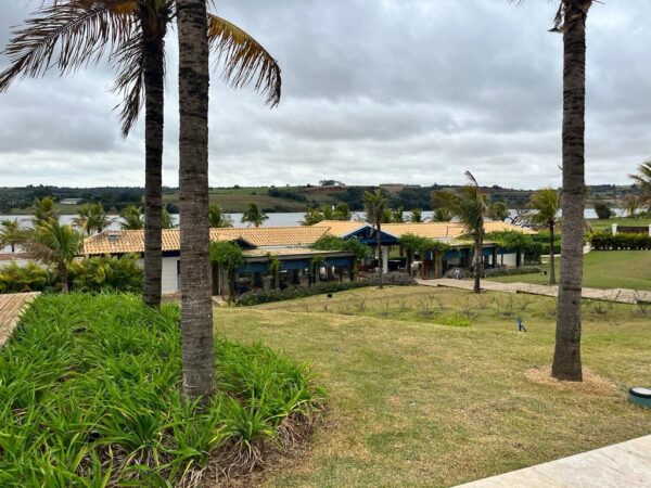 Terrenos à venda em Riviera de Santa Cristina III - Imagem 10