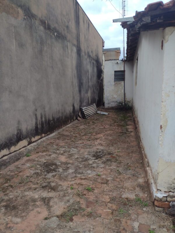 Casa térrea à venda - Bairro Vila Serrão (próx. a av. Comendador Martha) - Imagem 12