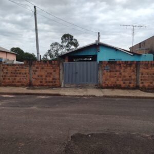 Casa térrea à venda – Bairro Vila Serrão (próx. a av. Comendador Martha)
