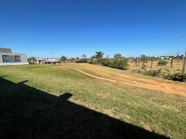 Terreno à venda - Condomínio Tamboré Bauru - Imagem 5