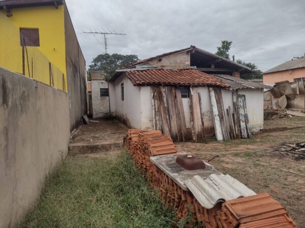 Casa térrea à venda - Bairro Vila Serrão (próx. a av. Comendador Martha) - Imagem 20