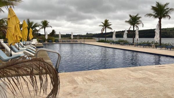 Terrenos à venda em Riviera de Santa Cristina III - Imagem 24
