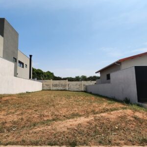Terreno à venda – Condomínio Tamboré – 364 m²