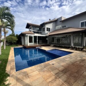 Condomínio Lago Sul – sobrado à venda