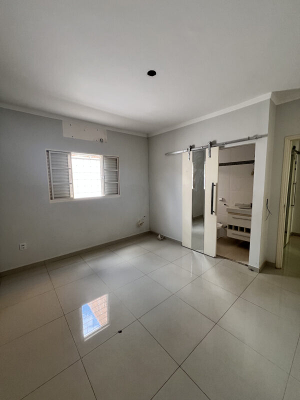 Casa à venda - Jardim Solange - Imagem 11