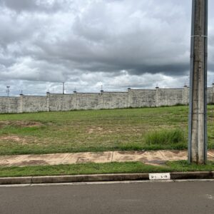 Terreno à venda – Condomínio Tamboré