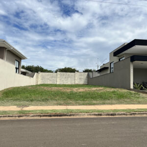 Terreno à venda – Condomínio Tamboré Bauru