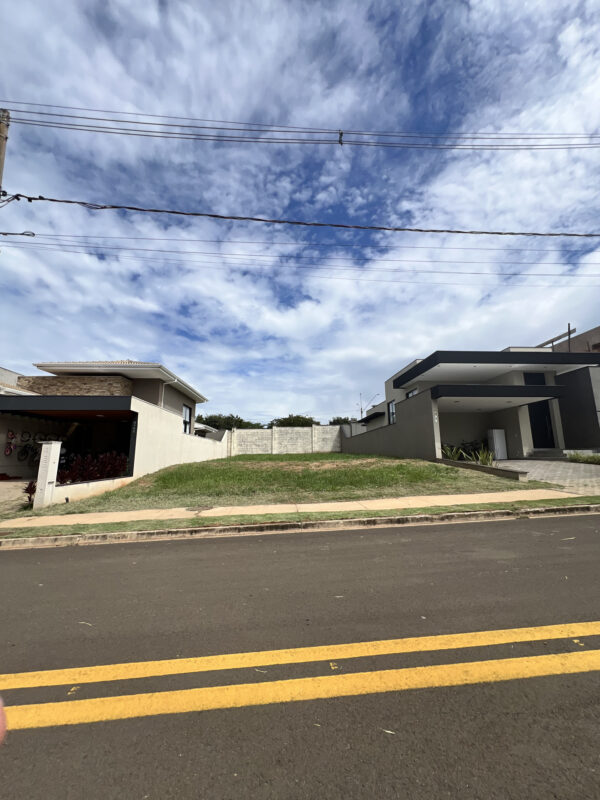 Terreno à venda - Condomínio Tamboré Bauru - Imagem 5