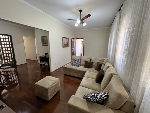 Casa térrea à venda - Parque União