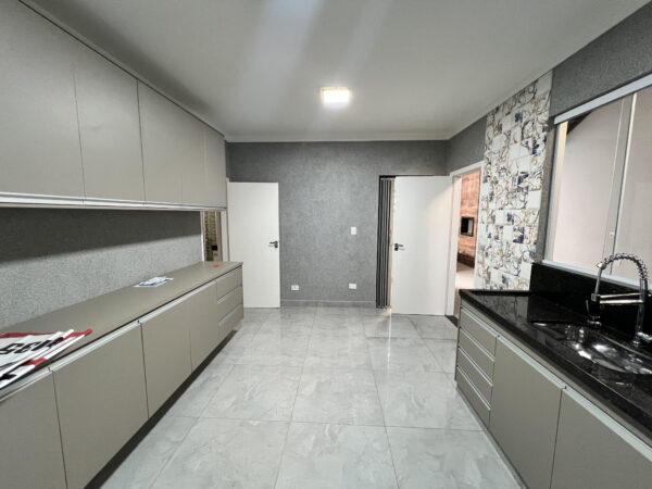 Casa térrea à venda - Bairro Pres. Geisel - Imagem 10
