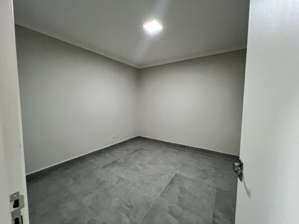 Casa térrea à venda - Bairro Pres. Geisel - Imagem 14