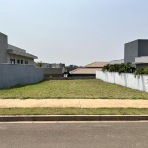 Terreno à venda – Condomínio Tamboré Bauru