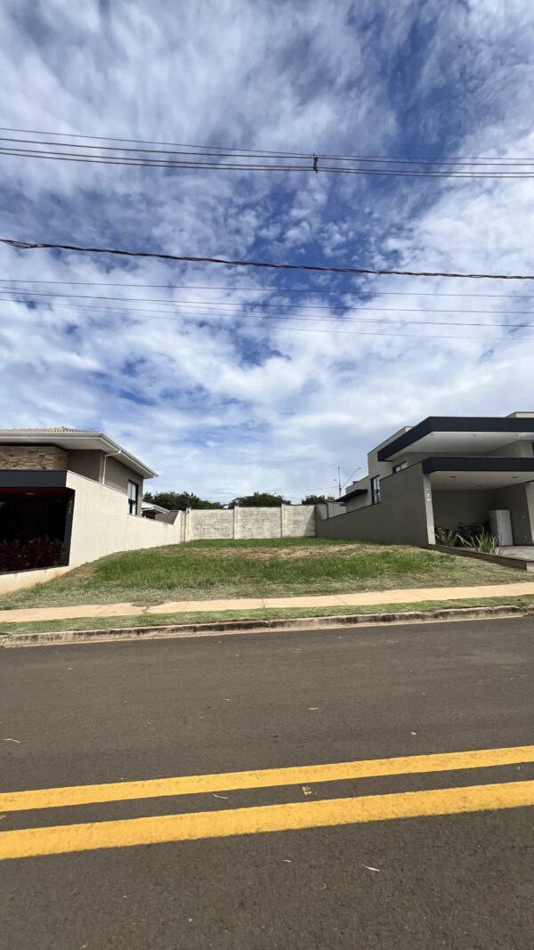 Terreno à venda - Condomínio Tamboré Bauru - Imagem 10