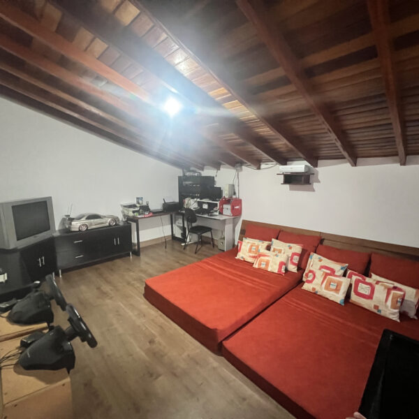 Casa à venda - Pq. São João - Imagem 2