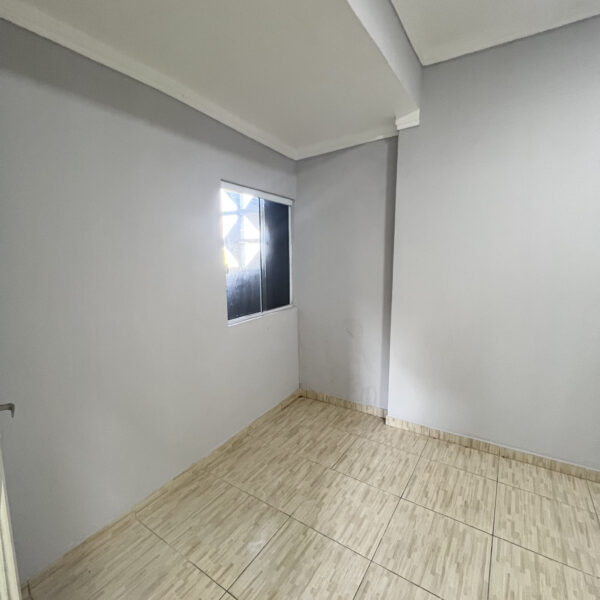 Casa térrea à venda - Parque União - Imagem 4
