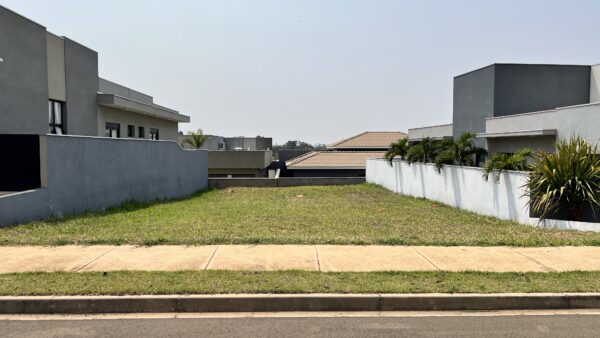 Terreno à venda - Condomínio Tamboré Bauru - Imagem 4