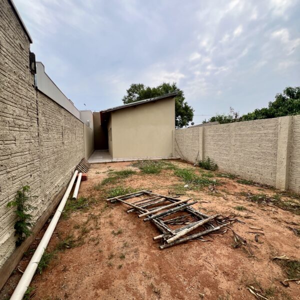 Casa nova térrea à venda - Pq. Santa Candida - Imagem 4