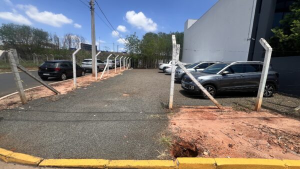 Terreno Comercial à venda - Vila Regina