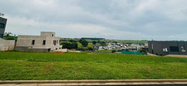 Terreno à venda - Condomínio Alphaville Bauru - Imagem 3