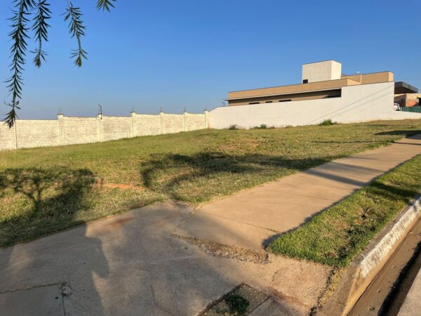 Terreno à venda - Condomínio Tamboré - 416 m² - Imagem 5