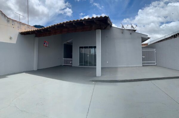 Casa à venda - bairro Santa Edwiges - Imagem 2