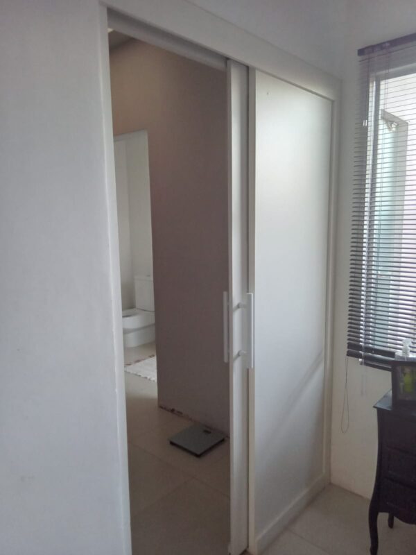 Casa à venda - Bairro Santa Edwiges - Imagem 8