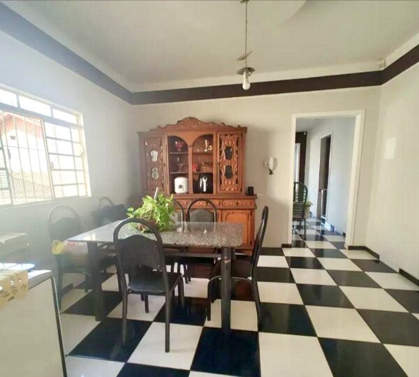 Casa à venda - Jardim Solange - Imagem 4