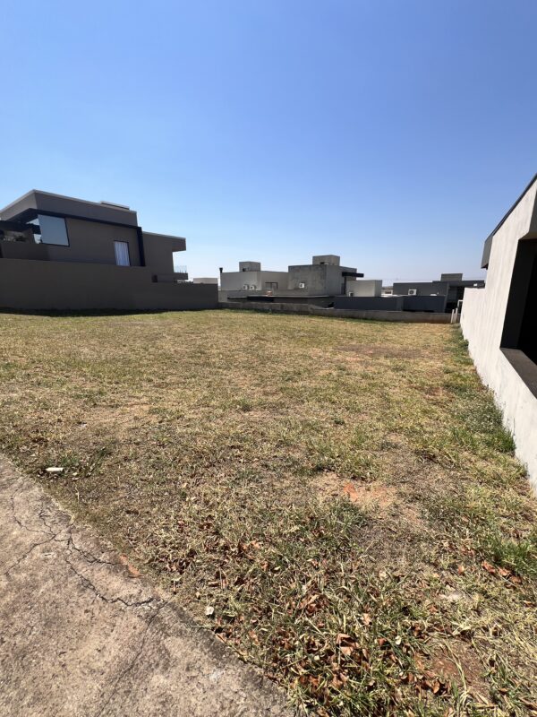 Terreno à venda - Condomínio Tamboré Bauru-SP - Imagem 5